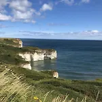 Casa Crusoe - Part Of The The Bay Filey Village With Pool, Gym And Direct Access, Pub, Restaurant, Tennis And Meadows Walks Сasa de vacaciones Reighton