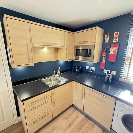 Casa Crusoe - Part Of The The Bay Filey Village With Pool, Gym And Direct Access, Pub, Restaurant, Tennis And Meadows Walks Reighton